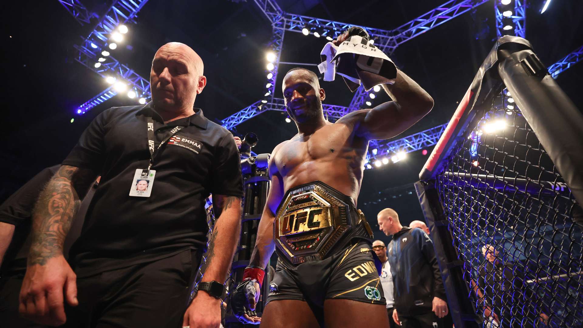 对阿拉姆的 对阿拉姆的